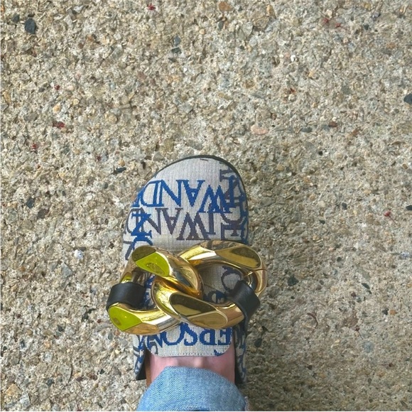 2 PAIRS - JW Anderson Gold Chain Link Mules (size 36, U.S. 6) - Authenticated ❤️ - Picture 4 of 10